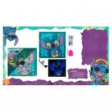 Diamond Art Glow in the Dark Stitch