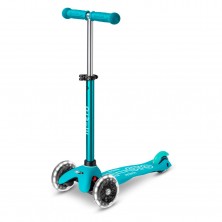 Patinete Mini Deluxe Aqua 3 Ruedas con Luces LED