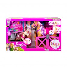 Muñeca Barbie con 2 Caballos