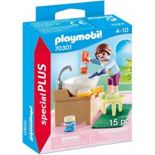 Playmobil Niña con Lavabo 70301